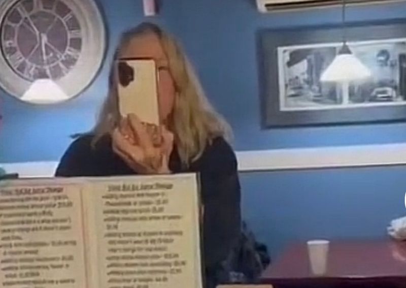 Woman who got mad in a pizza joint because they were playing Spanish-language TV charged with hate crimes
